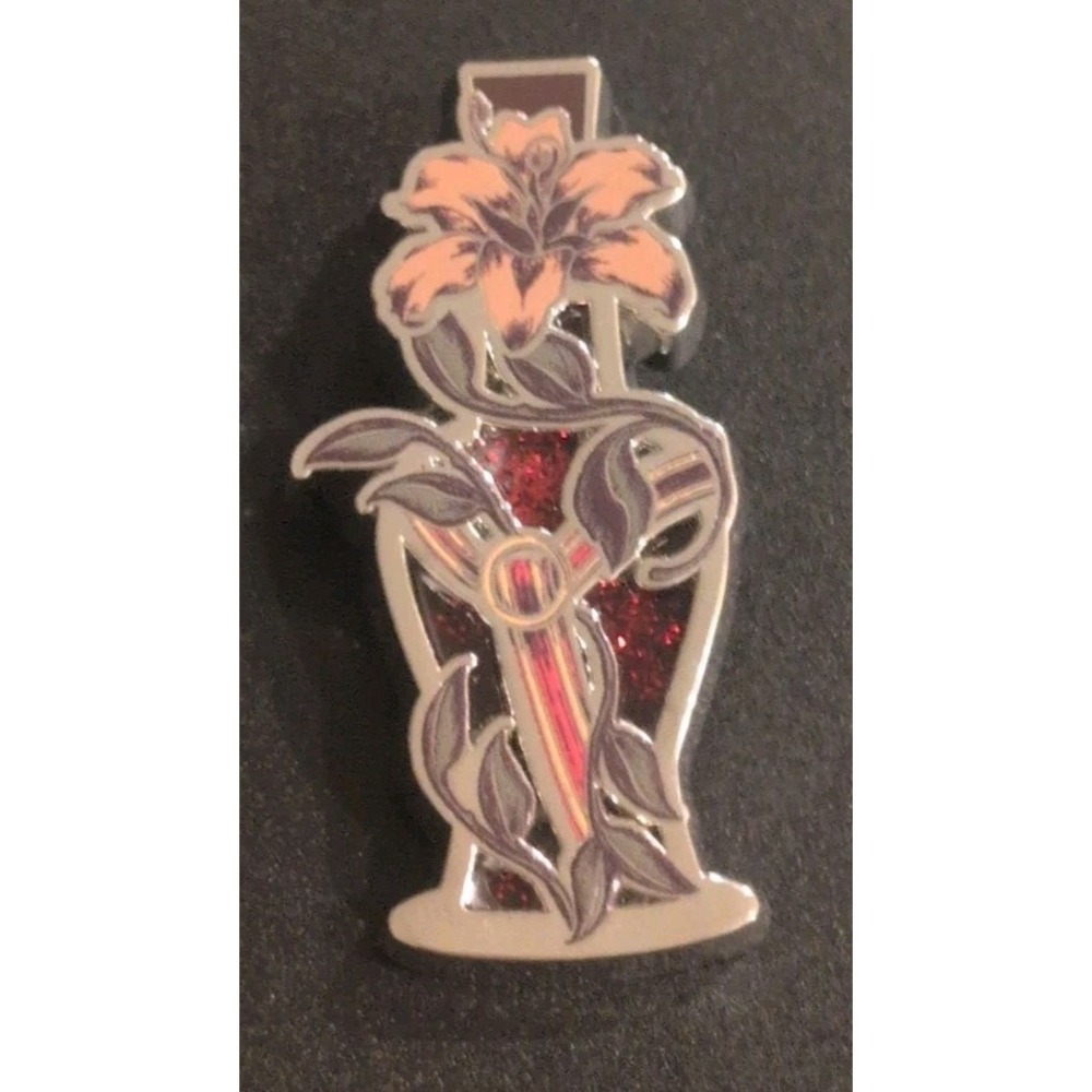 Rapunzel Villains Potion Bottle Liquid Glitter Enamel Pin Disney Mother Gothel